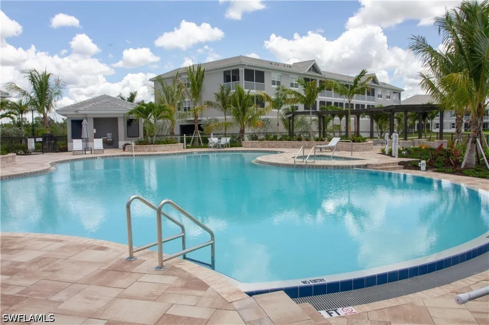 Indies Drive E #106 Naples, FL 34114
