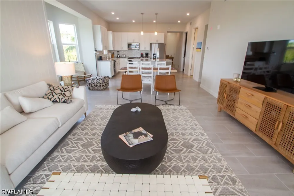 Indies Drive E #106 Naples, FL 34114