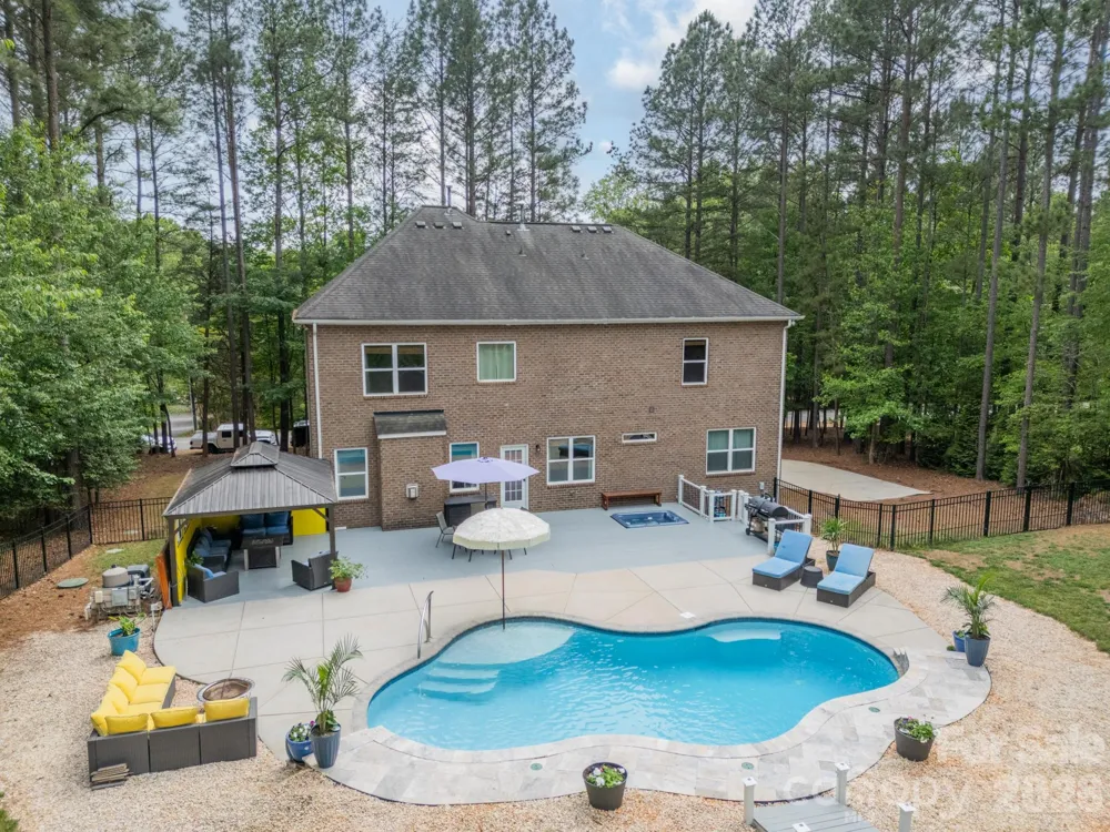 512 Stillwater Road Troutman, NC 28166