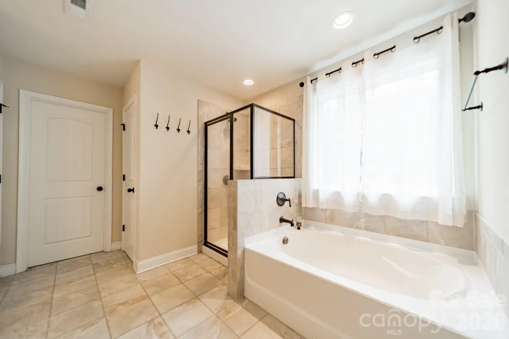 512 Stillwater Road Troutman, NC 28166