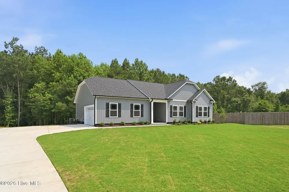 123 Trellis Lane Vanceboro, NC 28586