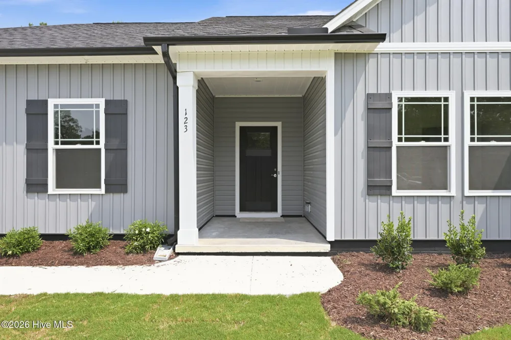 123 Trellis Lane Vanceboro, NC 28586