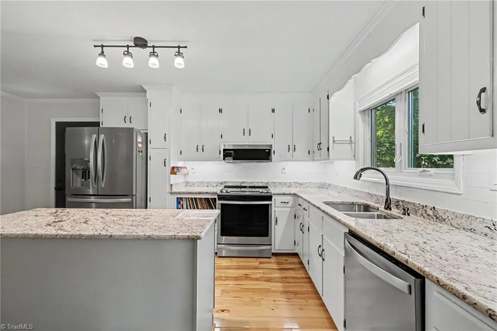 260 Knollwood Drive Salisbury, NC 28146