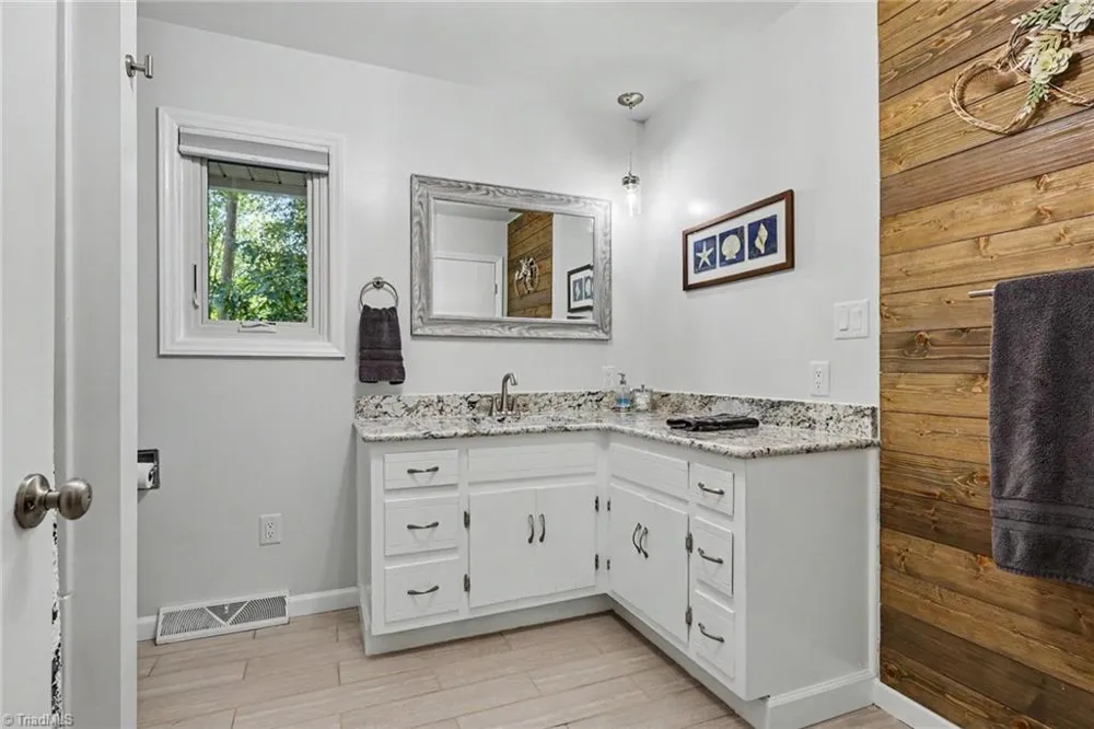 260 Knollwood Drive Salisbury, NC 28146