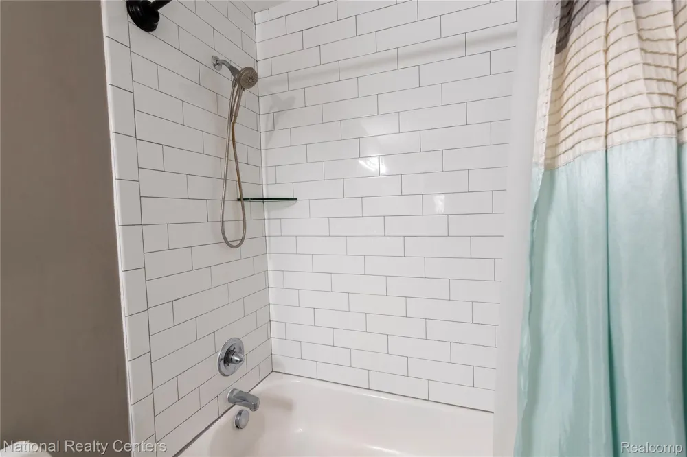 70376 Hillside Court Bruce Township, MI 48065