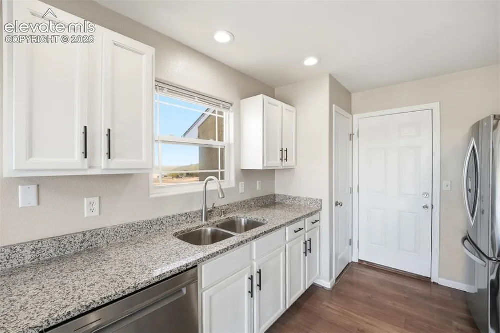 1169 E Canary Drive Pueblo, CO 81007