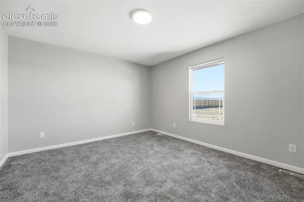 1169 E Canary Drive Pueblo, CO 81007