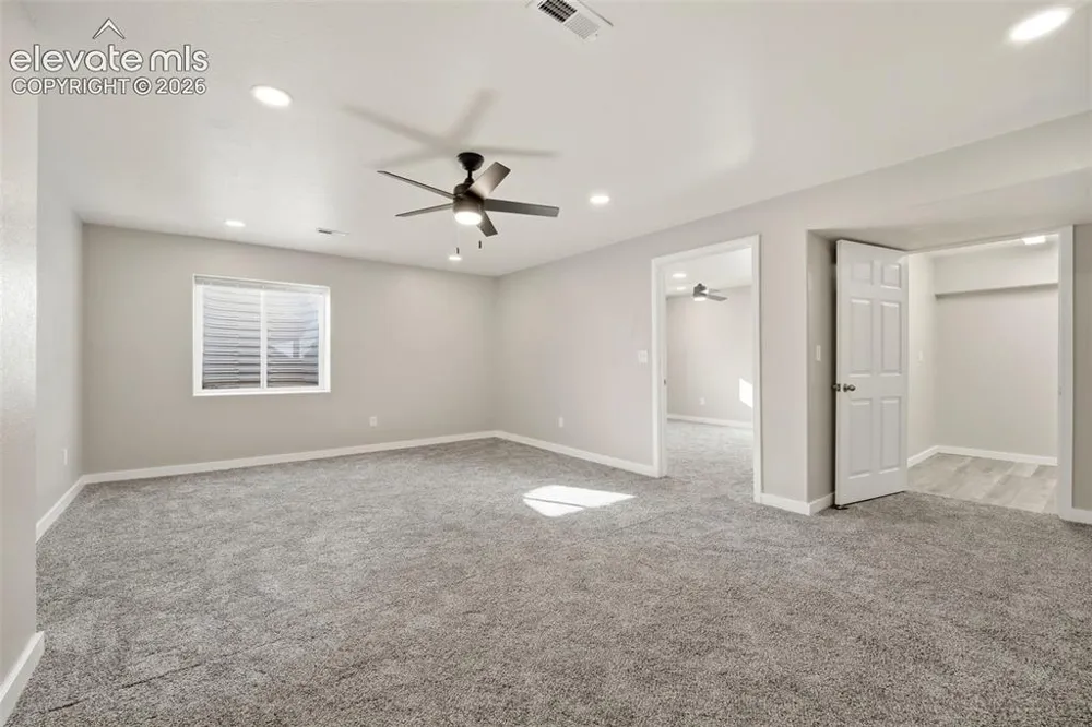 1169 E Canary Drive Pueblo, CO 81007