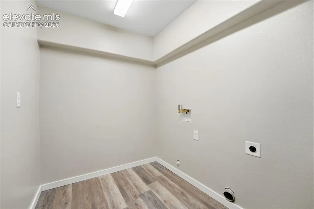 1169 E Canary Drive Pueblo, CO 81007