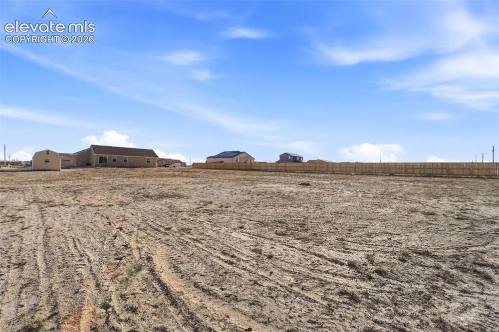 1169 E Canary Drive Pueblo, CO 81007