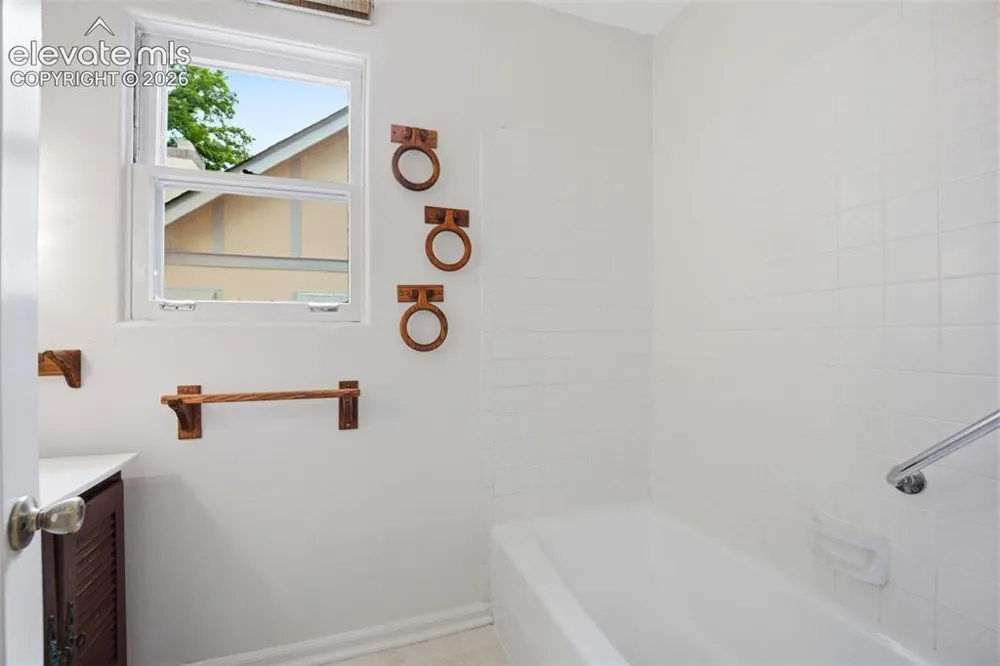 1347 Prospect Street Colorado Springs, CO 80903