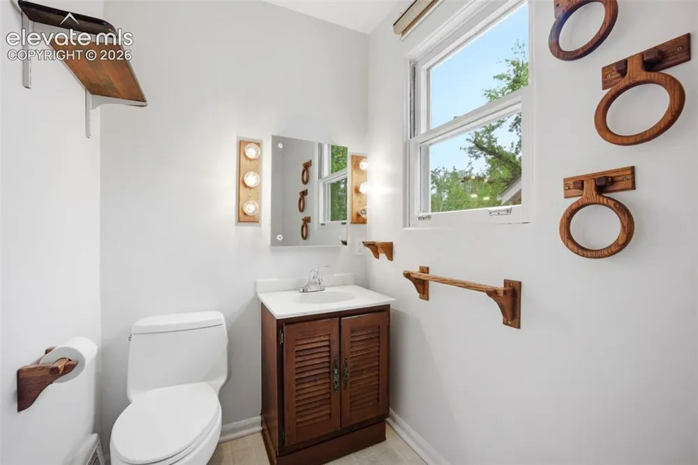 1347 Prospect Street Colorado Springs, CO 80903