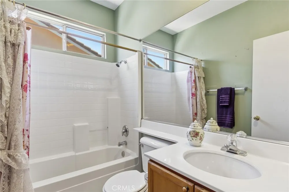 1738 Millpark Simi Valley, CA 93065