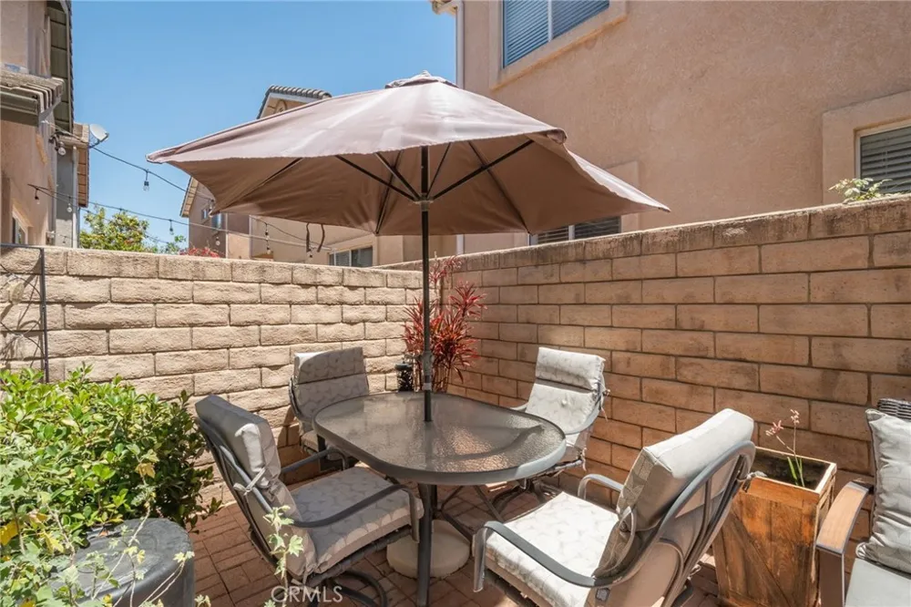 1738 Millpark Simi Valley, CA 93065