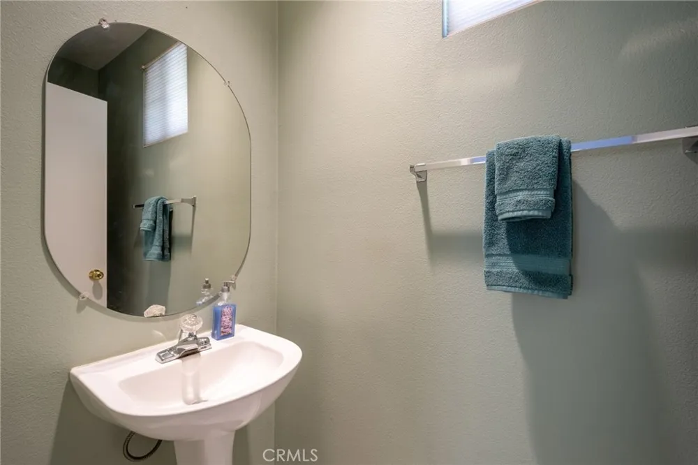 1738 Millpark Simi Valley, CA 93065