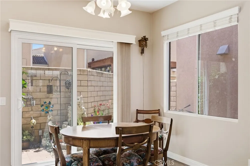 1738 Millpark Simi Valley, CA 93065