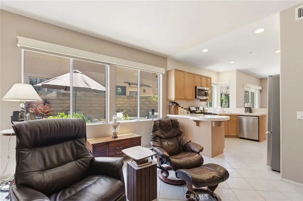 1738 Millpark Simi Valley, CA 93065