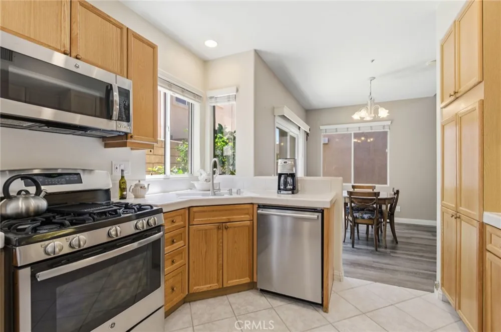 1738 Millpark Simi Valley, CA 93065