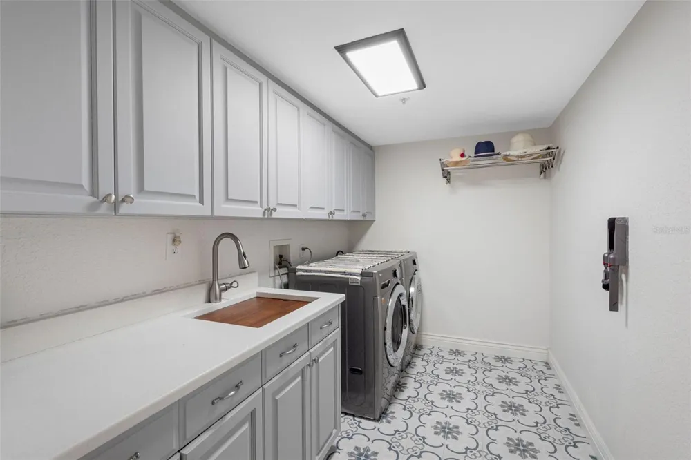 200 121ST AVENUE #104 Treasure Island, FL 33706