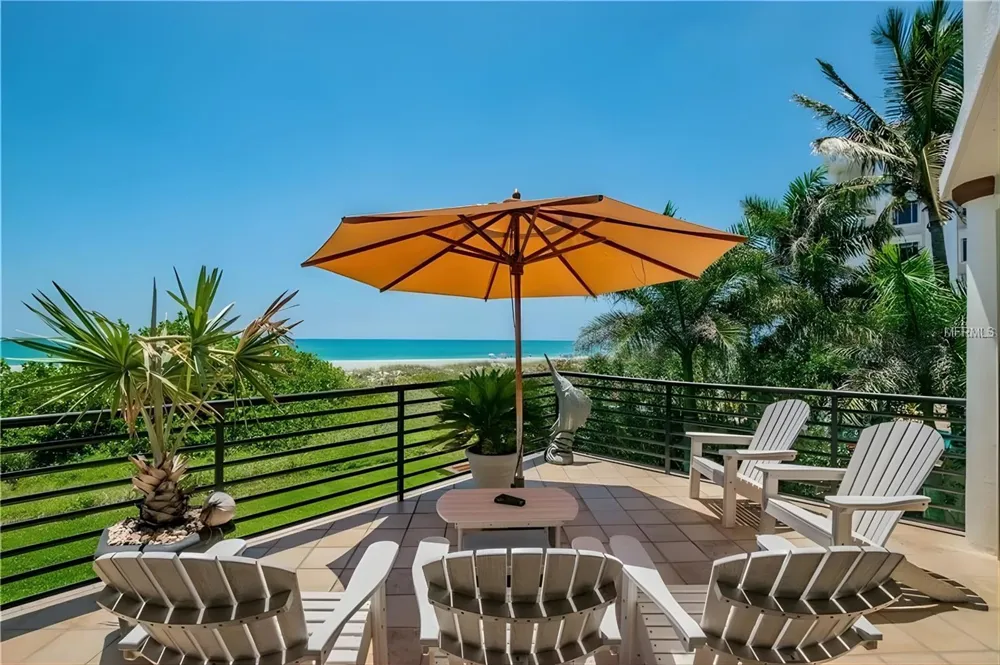 200 121ST AVENUE #104 Treasure Island, FL 33706