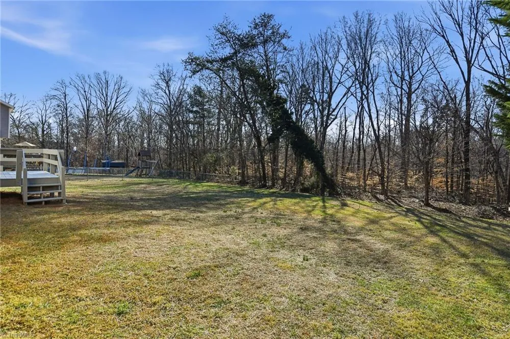 5965 Bethania Tobaccoville Road Pfafftown, NC 27040