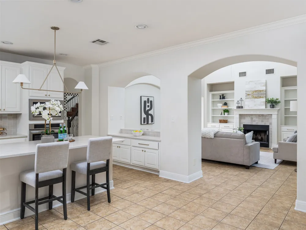 2709 Deep River Circle Round Rock, TX 78665