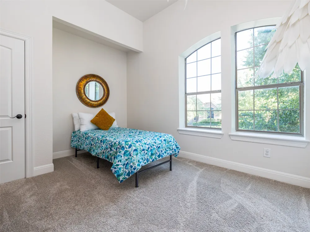 2709 Deep River Circle Round Rock, TX 78665