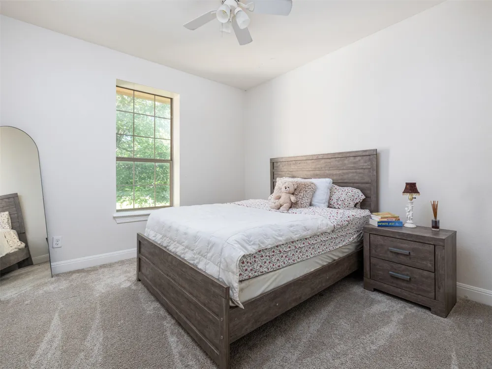 2709 Deep River Circle Round Rock, TX 78665