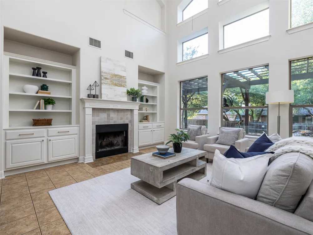 2709 Deep River Circle Round Rock, TX 78665