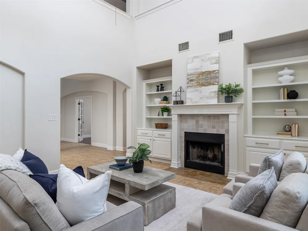 2709 Deep River Circle Round Rock, TX 78665