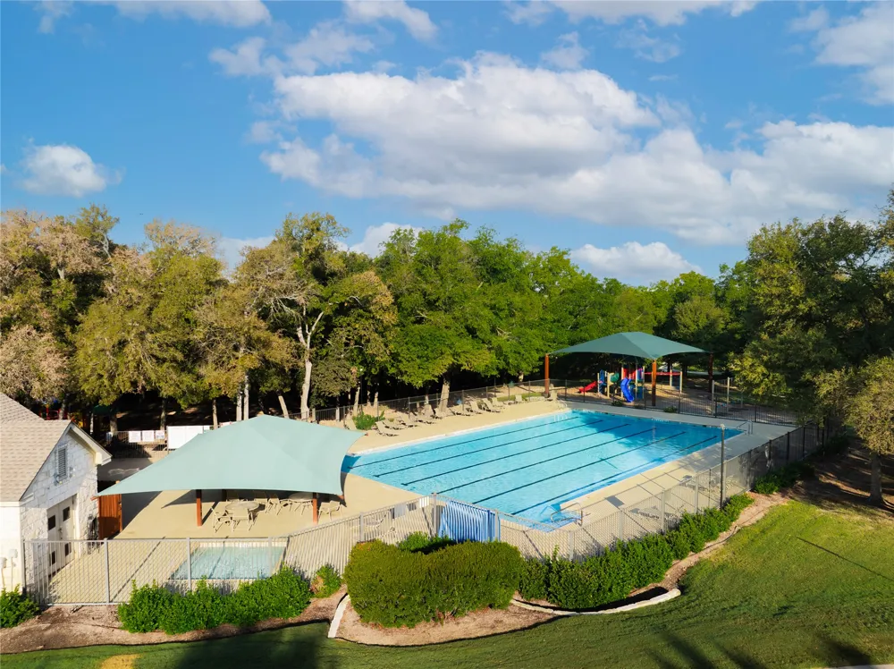 2709 Deep River Circle Round Rock, TX 78665