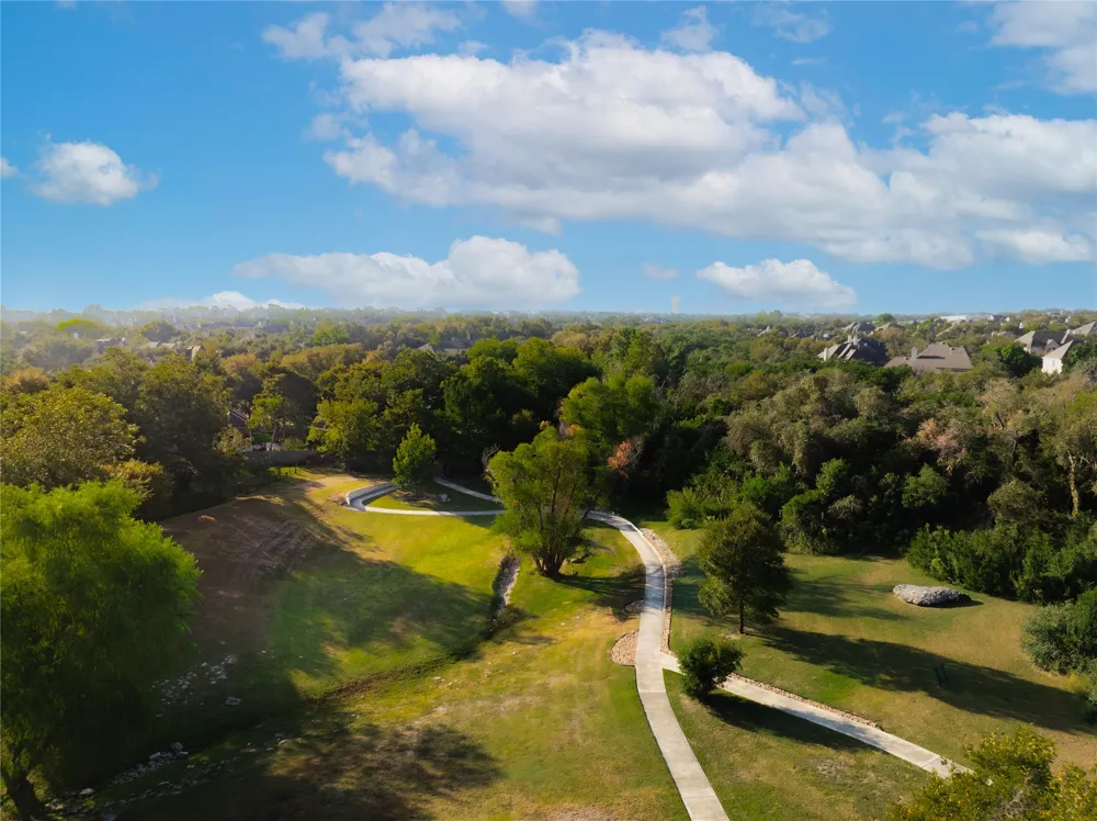 2709 Deep River Circle Round Rock, TX 78665
