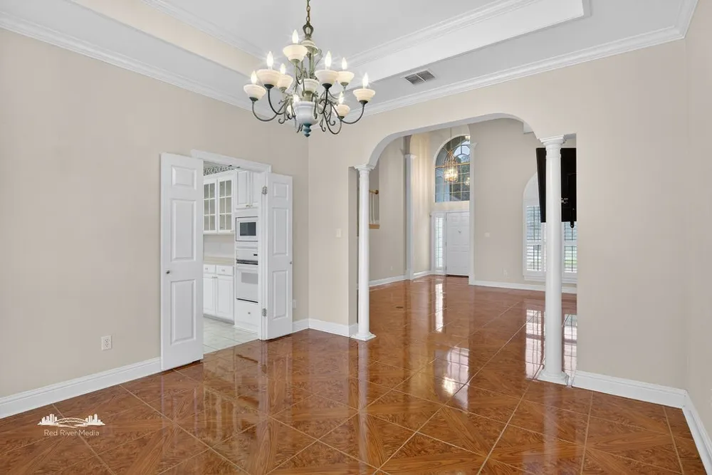 5735 S Lakeshore Drive Shreveport, LA 71119