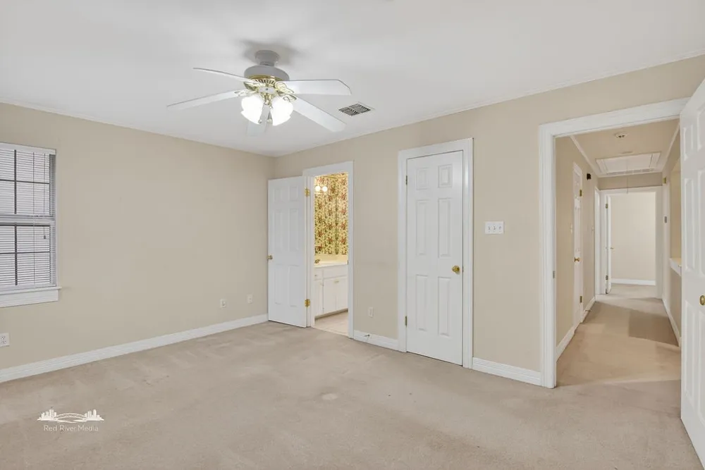 5735 S Lakeshore Drive Shreveport, LA 71119