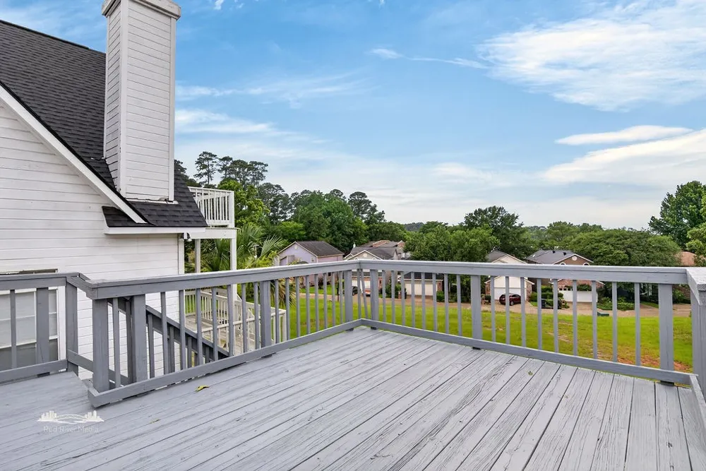 5735 S Lakeshore Drive Shreveport, LA 71119
