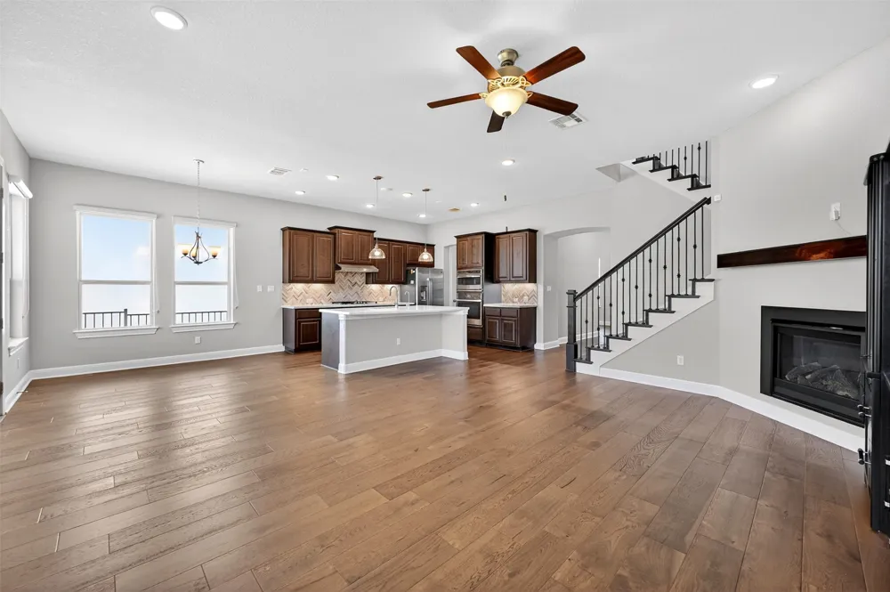1201 Positano Pass Leander, TX 78641