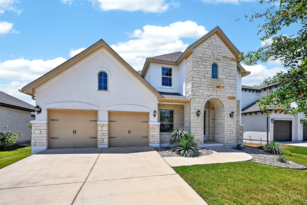 1201 Positano Pass Leander, TX 78641