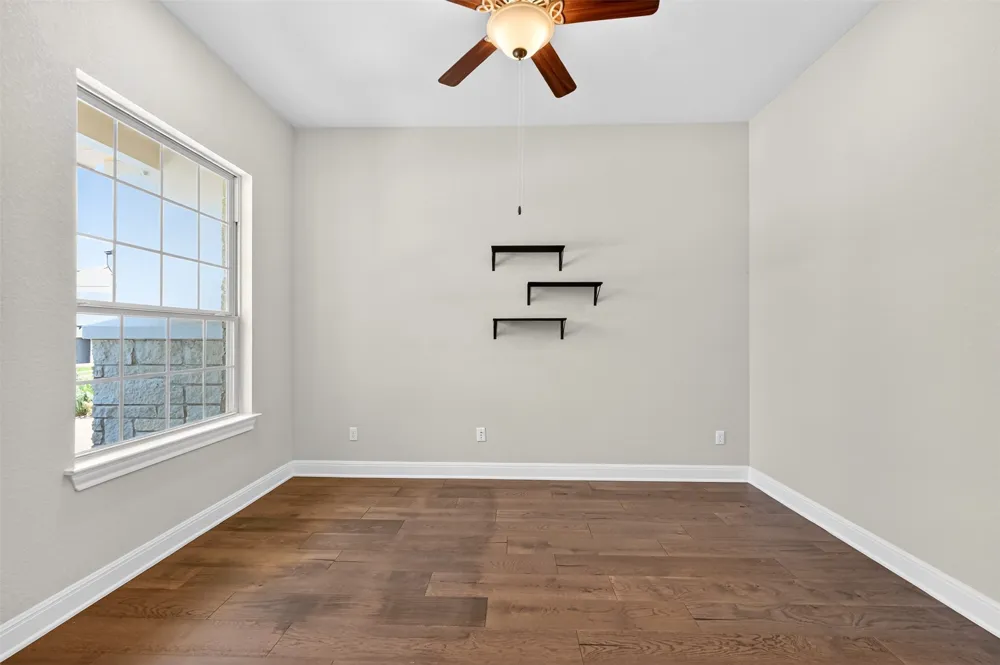 1201 Positano Pass Leander, TX 78641
