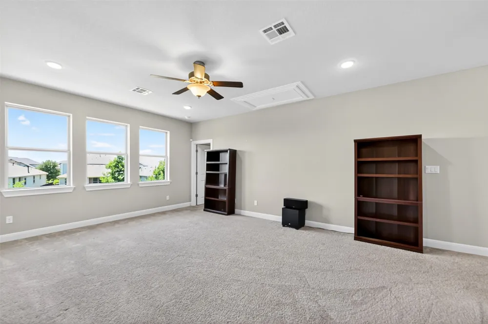 1201 Positano Pass Leander, TX 78641