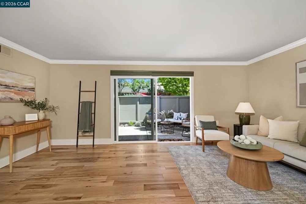 2233 Pine Knoll Dr #4 Walnut Creek, CA 94595