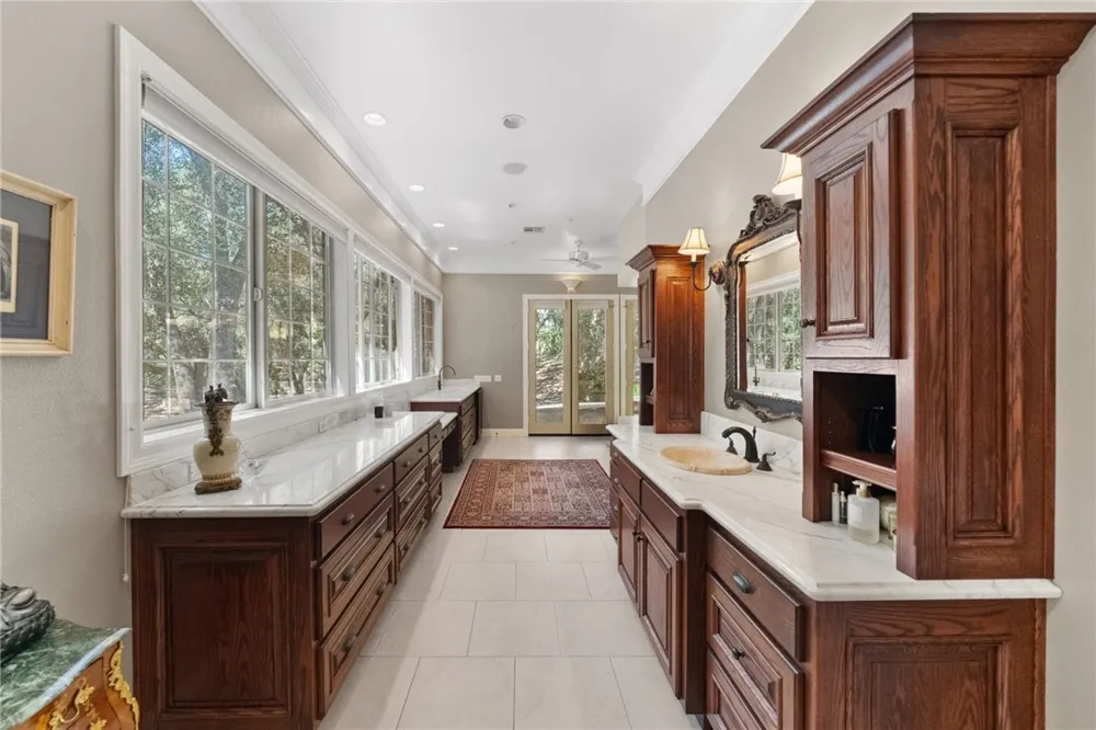 45455 Lorenz Lane Temecula, CA 92590