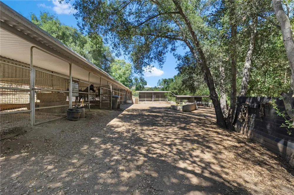 45455 Lorenz Lane Temecula, CA 92590
