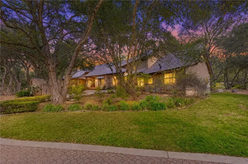 45455 Lorenz Lane Temecula, CA 92590