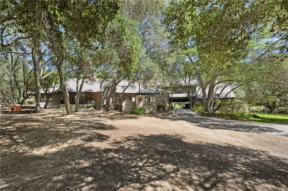 45455 Lorenz Lane Temecula, CA 92590