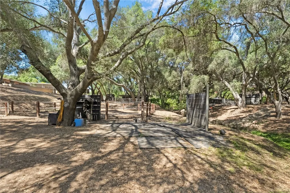 45455 Lorenz Lane Temecula, CA 92590