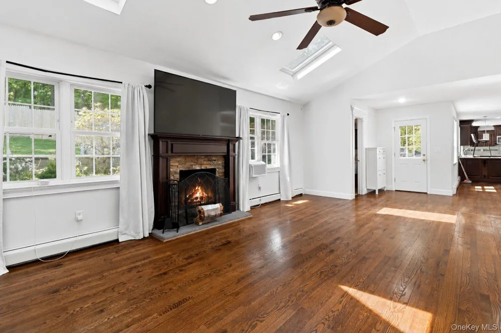 2 Watergate Drive Amawalk, NY 10501
