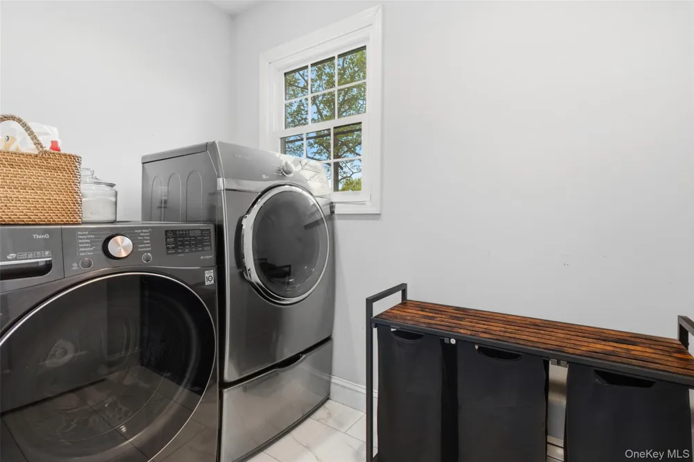 2 Watergate Drive Amawalk, NY 10501