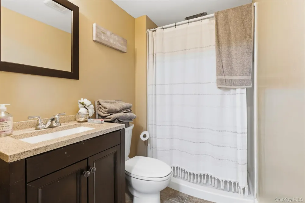 2 Watergate Drive Amawalk, NY 10501