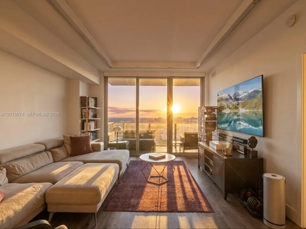 16385 Biscayne Blvd #3103 North Miami Beach, FL 33160
