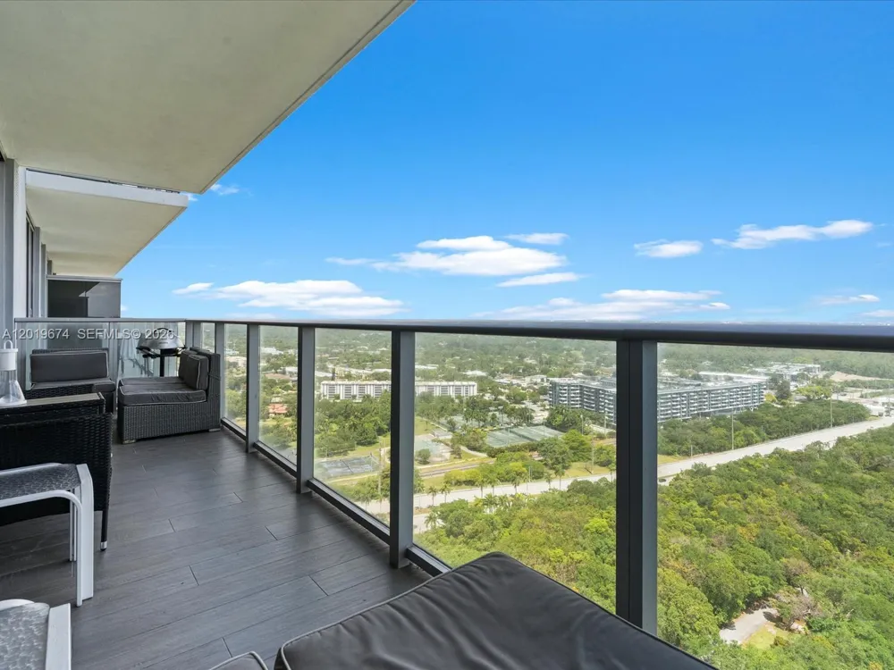 16385 Biscayne Blvd #3103 North Miami Beach, FL 33160